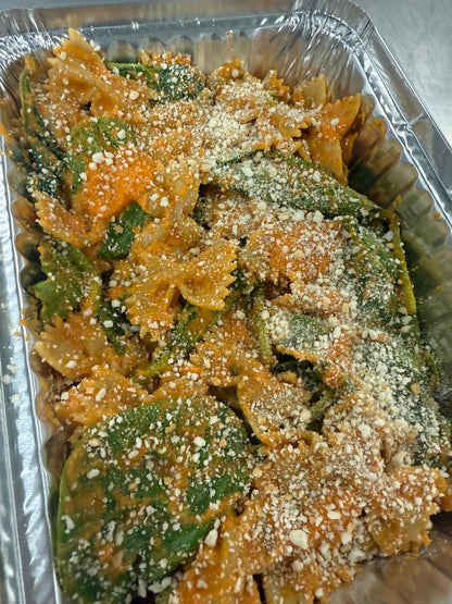 Roasted bell pepper pasta with spinach (GF, Vegan)