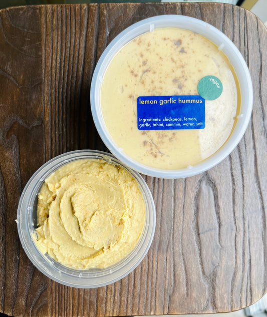 Lemon-garlic hummus