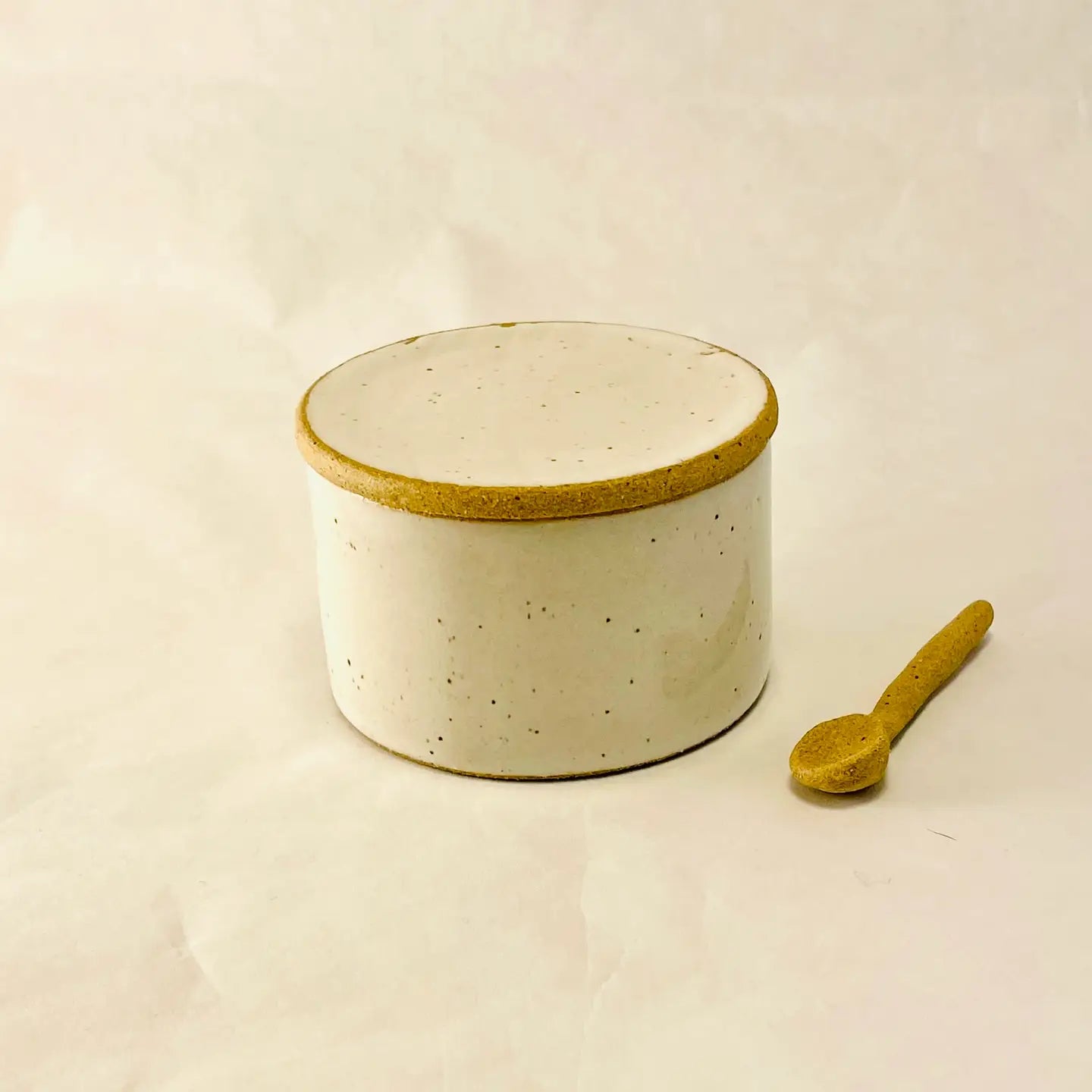 m.bueno - Salt Cellar