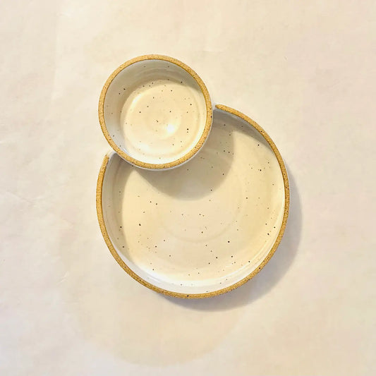 m.bueno - Olive Dish (Wheel Thrown)